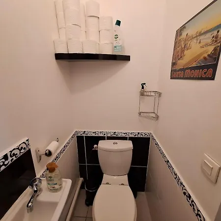 Апартаменти Appartement Hyeres Єр