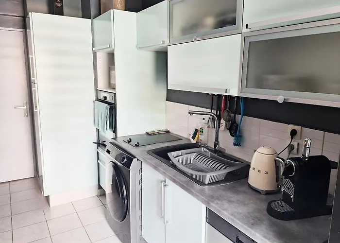 Lejlighed Appartement Hyeres *